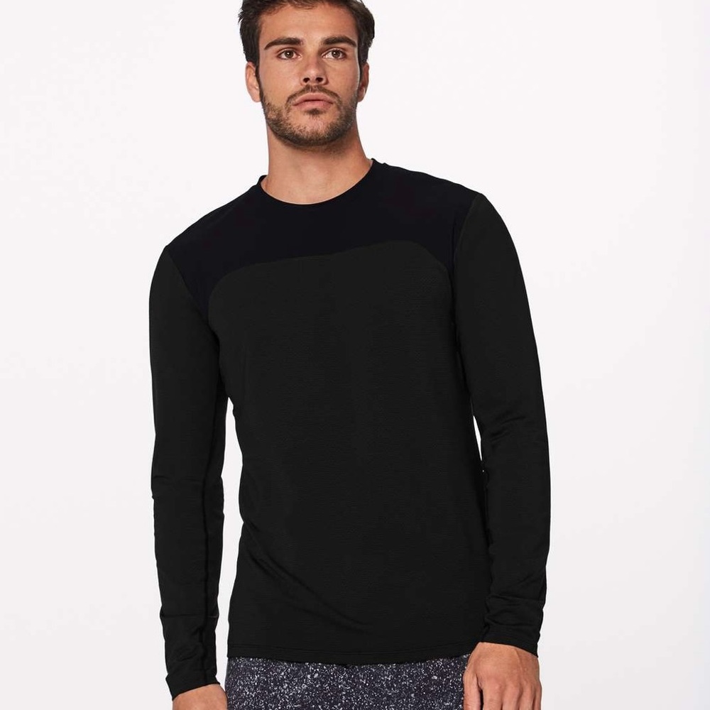Lululemon Mens License To Train Long Sleeve Style# M3AJFS